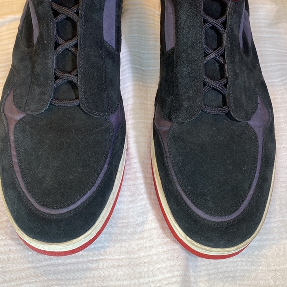 Louis Vuitton High Top Sneakers Black Suede Colorblock Pattern Red buckle white - Picture 8 of 9